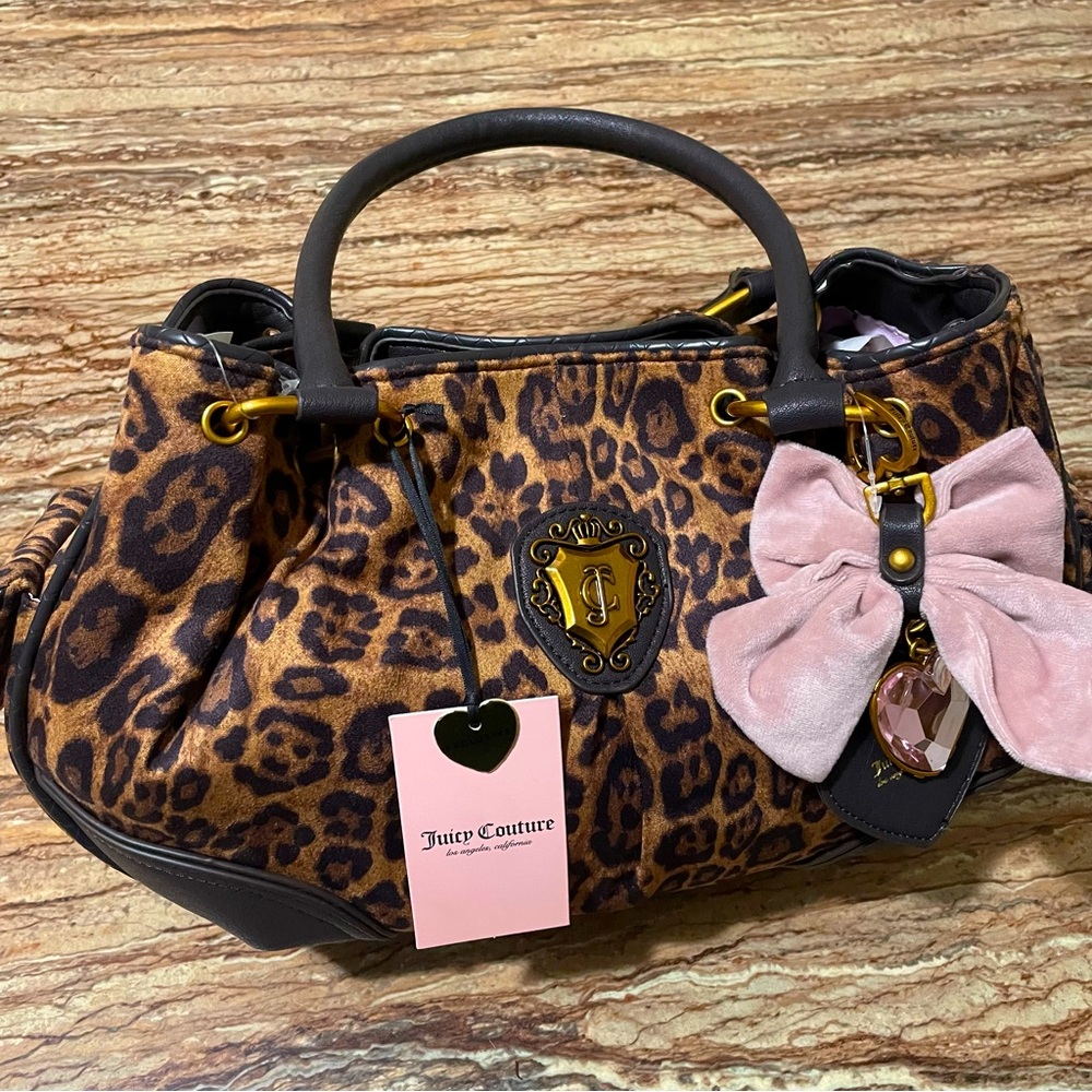 Juicy Couture - Picture 4 of 11